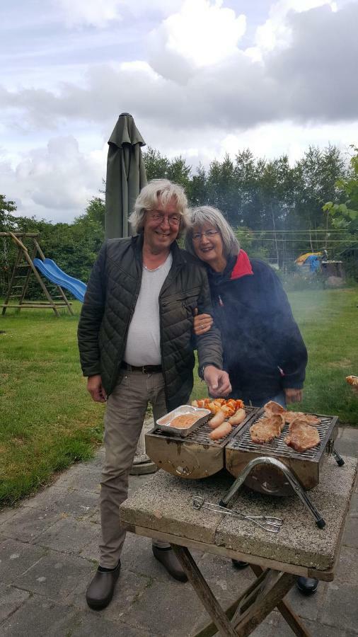 Vakantiehuis "Aan De Zandweg" Roderesch Luaran gambar
