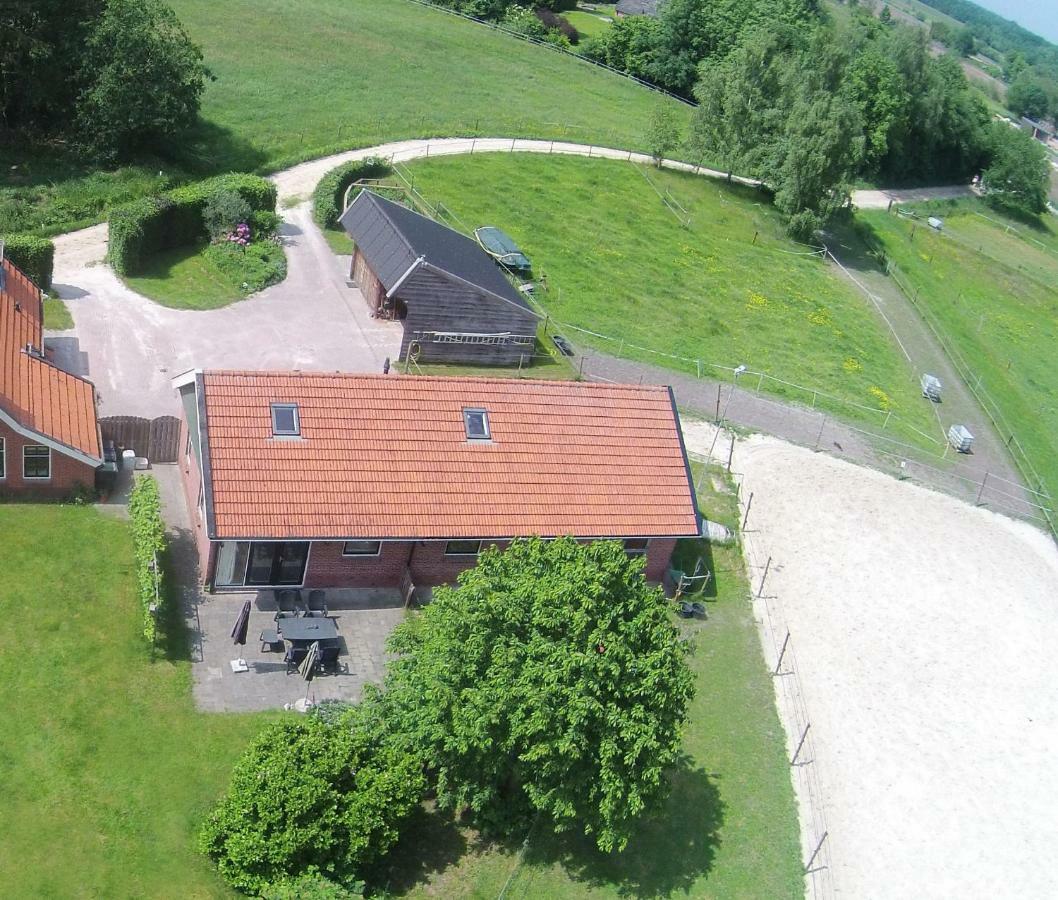 Vakantiehuis "Aan De Zandweg" Roderesch Luaran gambar